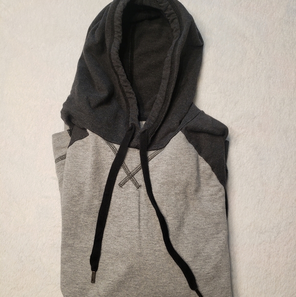 Converse Grey Hoodie- Medium - Picture 5 of 6